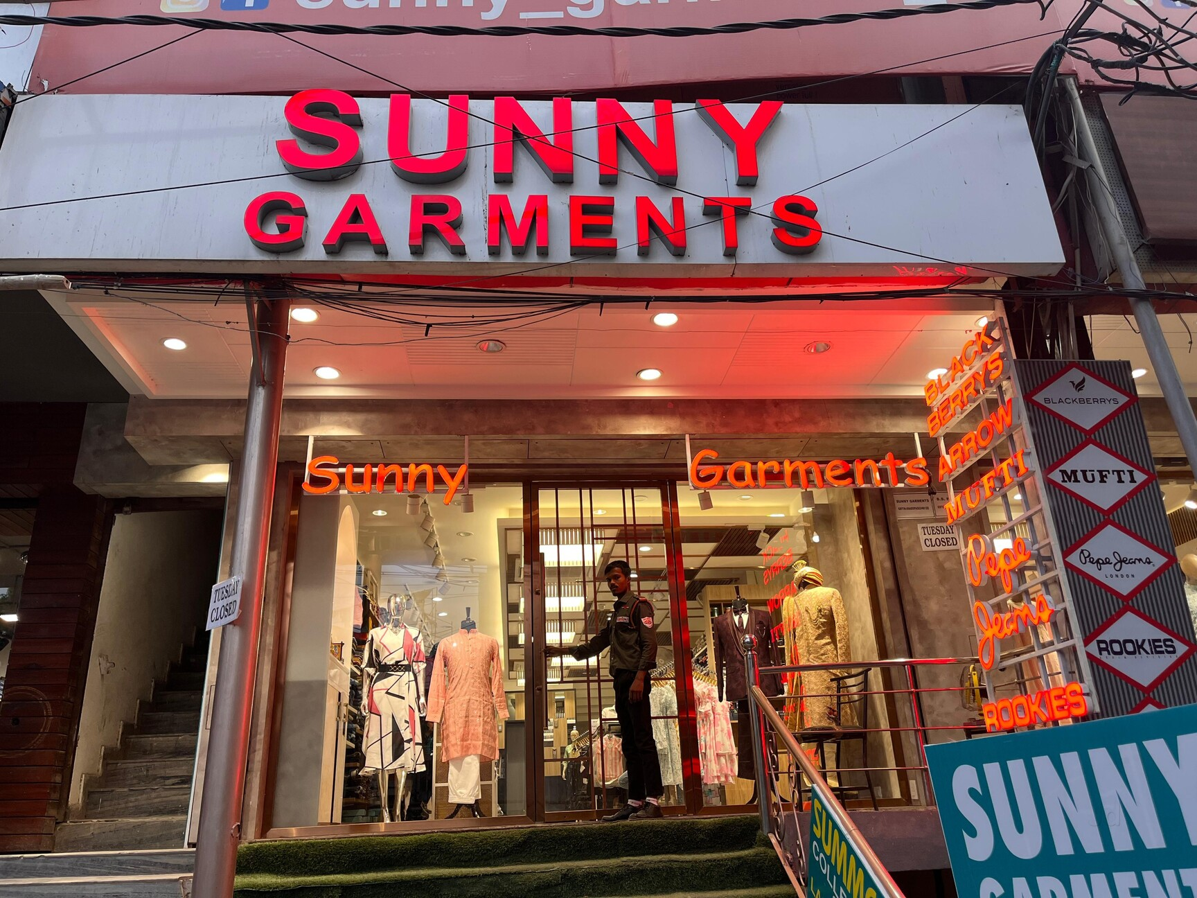 Cloth market sahranpur