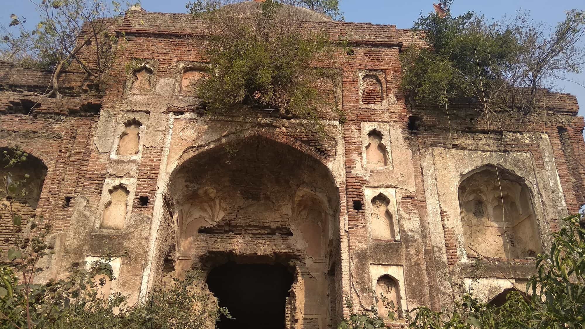 Tomb of Timur Shah Bahadur